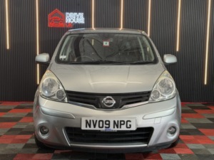 2009 Nissan Note 1.6 16v Tekna in Silver — image 4