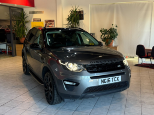2016 Land Rover Discovery Sport 2.0 Td4 Hse Black in Grey — image 2
