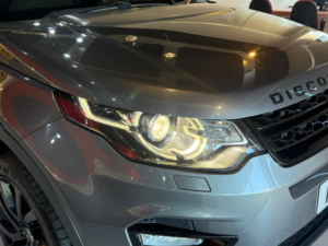 2016 Land Rover Discovery Sport 2.0 Td4 Hse Black in Grey — image 3