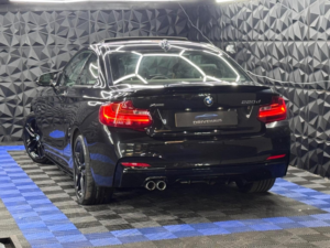 2016 BMW 2 Series 2.0 220d M Sport Auto Xdrive Euro 6 (s/s) 2dr in Black — image 4