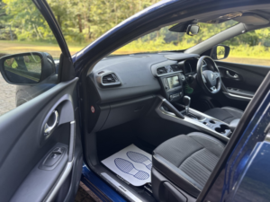 2018 Renault Kadjar 1.2 Signature Nav Tce 130 Auto in Blue — image 2