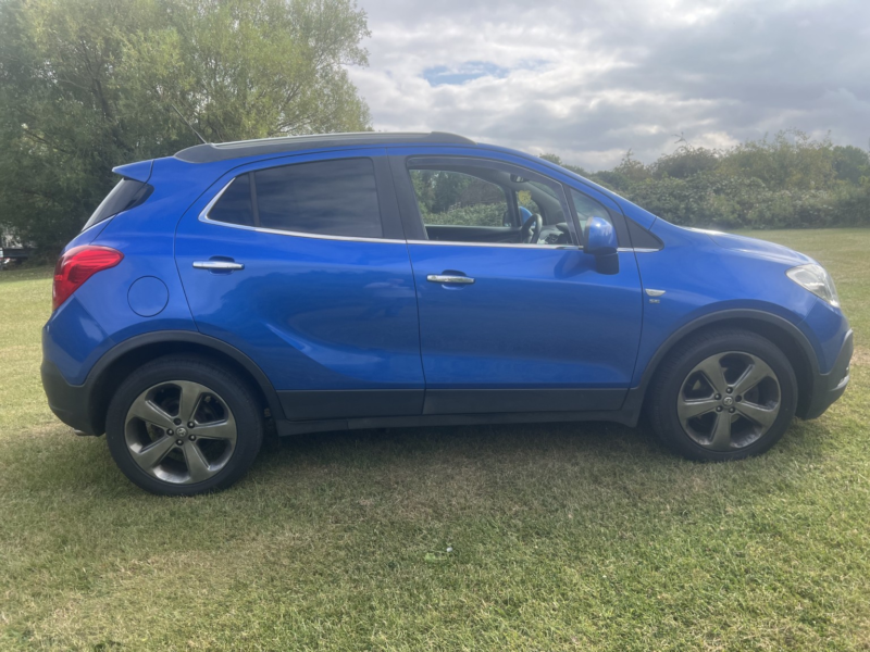 2014 Vauxhall Mokka 1.7 Cdti Se in Blue — image 1