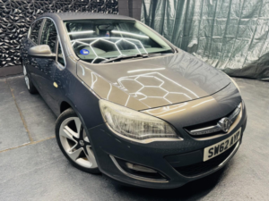 2012 Vauxhall Astra