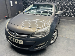 2012 Vauxhall Astra 1.6 16v Sri in Grey — image 2