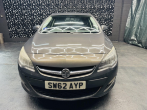 2012 Vauxhall Astra 1.6 16v Sri in Grey — image 3