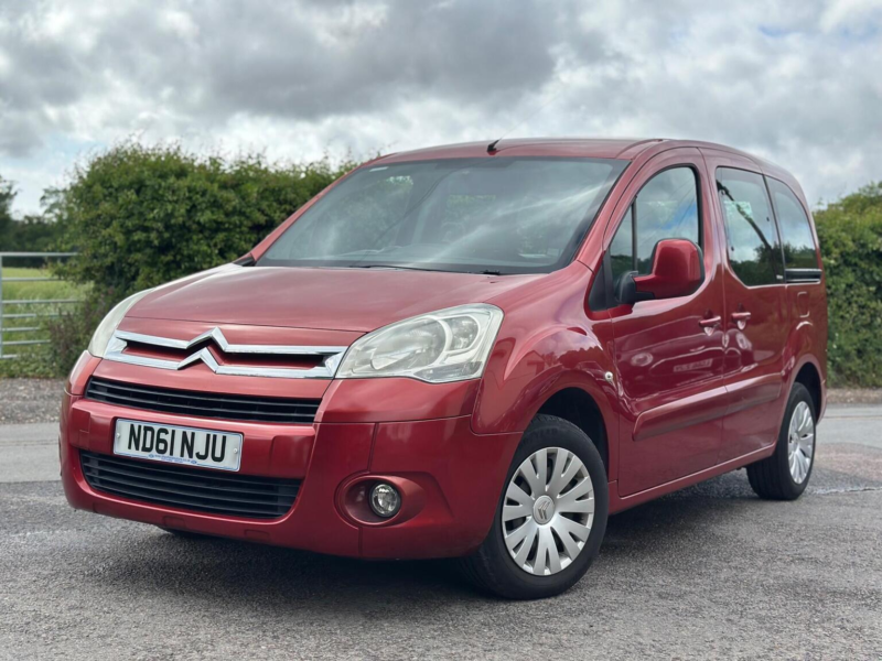 2012 Citroen Berlingo 1.6 Hdi Vtr Multispace MPV Euro 5 5dr in Red — image 1