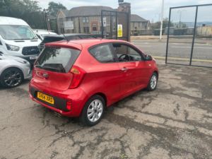 2014 Kia Picanto 1.0 Vr7 Hatchback 3dr Petrol Manual Euro 5 (68 Bhp) in Red — image 3