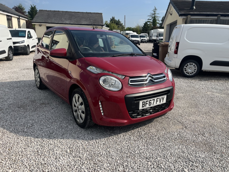 2017 Citroen C1 1.0 Vti Feel in Red — image 1