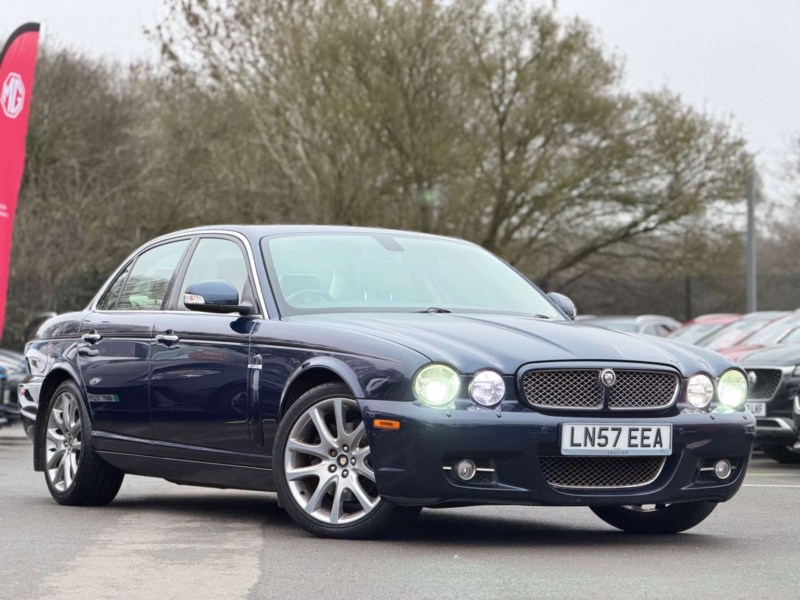 2008 Jaguar Xj 2.7 Td Sovereign in Blue — image 1