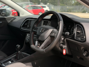2019 SEAT Leon 1.5 Tsi Evo Fr Euro 6 (s/s) 5dr in Silver — image 2