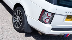 2009 Land Rover Range Rover 5.0 V8 Autobiography in White — image 6