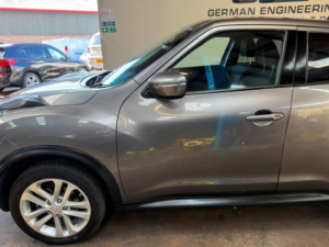 2015 Nissan Juke 1.6 Acenta Premium Xtron Euro 5 5dr in Grey — image 2