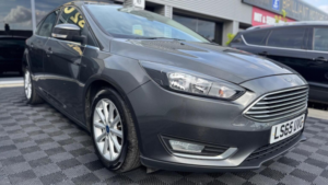 2015 Ford Focus 1.6 Titanium Powershift Euro 6 5dr in Grey — image 2