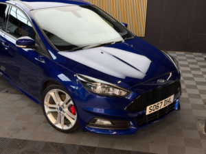 2017 Ford Focus 2.0t Ecoboost St-2 Hatchback 5dr Petrol Manual Euro 6 (s/s) (250 Ps) in Blue — image 3