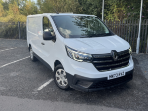 2023 Renault Trafic 2.0 Dci Blue Sl30 Advance in White — image 3