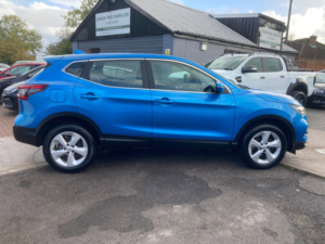 2020 Nissan Qashqai 1.3 Dig-T Acenta Premium SUV 5dr Petrol Manual Euro 6 (s/s) (140 Ps) in Blue — image 5