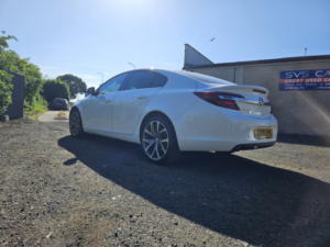 2016 Vauxhall Insignia 2.0 Cdti Sri Nav in White — image 6