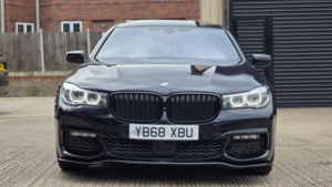2018 BMW 7 Series 3.0 730ld M Sport Auto Euro 6 (s/s) 4dr in Black — image 3