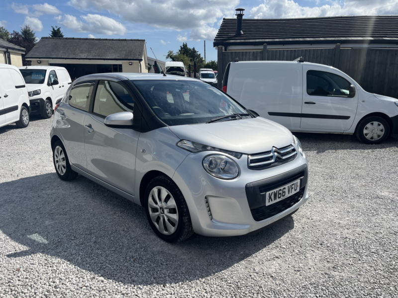 2017 Citroen C1 1.0 Vti Feel in Grey — image 1
