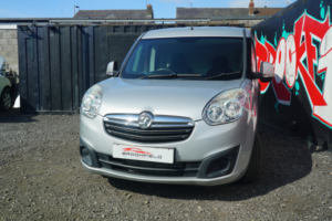 2017 Vauxhall Combo 2000 Sportive Cdti in Silver — image 6