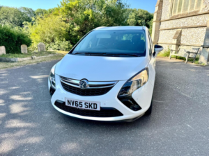 2015 Vauxhall Zafira Tourer 1.4i Turbo Sri Auto Euro 6 5dr in White — image 2