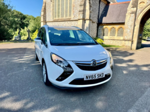 2015 Vauxhall Zafira Tourer 1.4i Turbo Sri Auto Euro 6 5dr in White — image 5