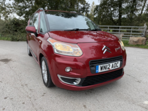 2012 Citroen C3 Picasso 1.6 Vti Exclusive in Red — image 2
