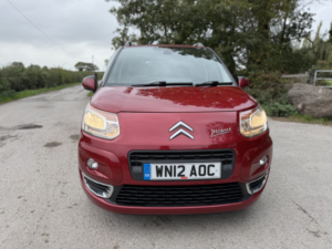 2012 Citroen C3 Picasso 1.6 Vti Exclusive in Red — image 3