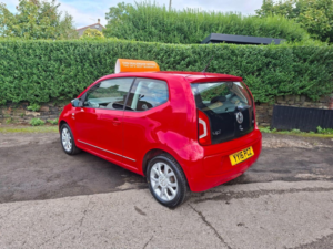 2016 Volkswagen Up! 1.0 Move Up! Euro 6 3dr in Red — image 4