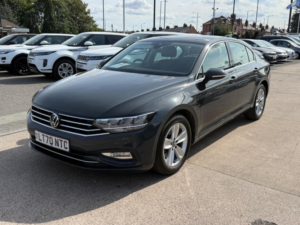 2020 Volkswagen Passat 1.5 Tsi Evo Se Nav Euro 6 (s/s) 4dr in Grey — image 5