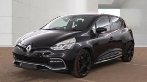 2016 Renault Clio 1.6 Tce Renaultsport Nav Lux Hatchback 5dr Petrol Auto Euro 6 (200 Ps) in Black — image 3