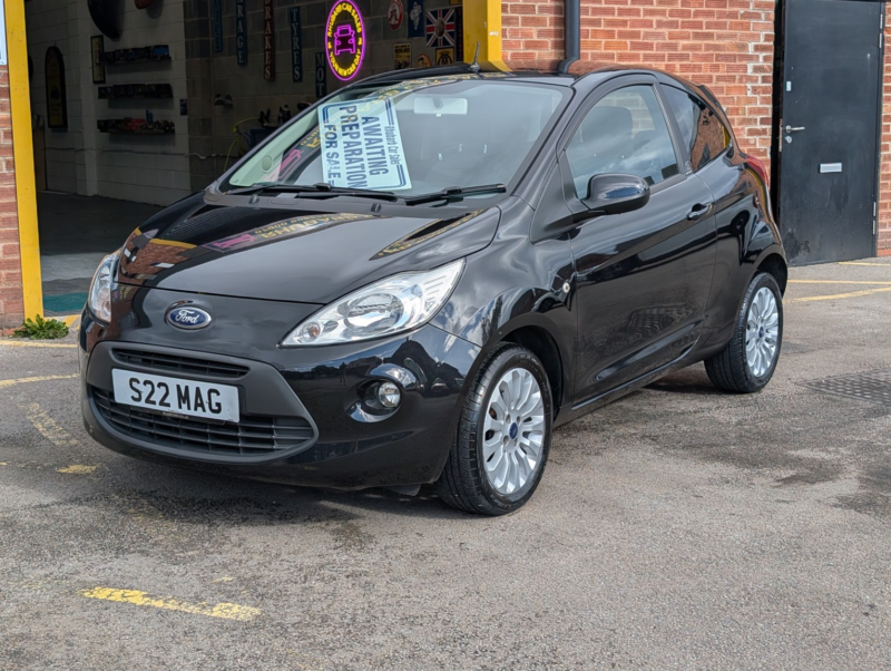 2013 Ford Ka 1.2 Zetec in Black — image 1