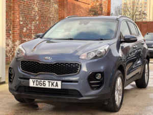 2016 Kia Sportage 1.6 Gdi 2 Euro 6 (s/s) 5dr in Blue — image 3