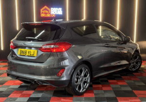 2018 Ford Fiesta 1.0 T Ecoboost St-Line in Grey — image 6