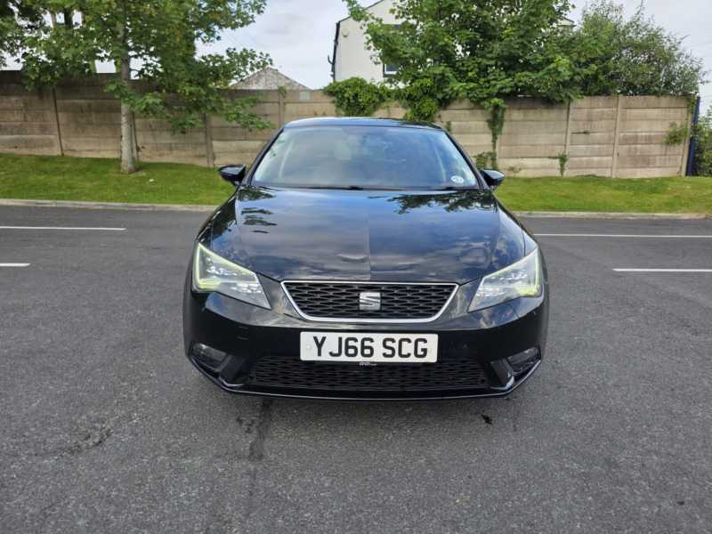 2017 SEAT Leon 2.0 Tdi Se Dynamic Technology in Black — image 1