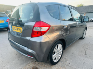 2015 Honda Jazz 1.4 I-Vtec Es Plus CVT Euro 5 5dr in Grey — image 4
