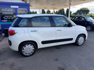 2017 Fiat 500l 1.4 Pop MPV 5dr Petrol Manual Euro 6 (95 Bhp) in White — image 2