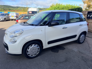 2017 Fiat 500l 1.4 Pop MPV 5dr Petrol Manual Euro 6 (95 Bhp) in White — image 5