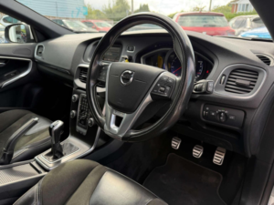 2018 Volvo V40 2.0 T2 R-Design Euro 6 (s/s) 5dr in Grey — image 3