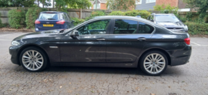 2010 BMW 5 Series 3.0 525d Se Saloon in Grey — image 3