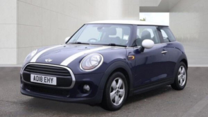 2018 MINI Hatch 1.5 Cooper Euro 6 (s/s) 3dr in Blue — image 5