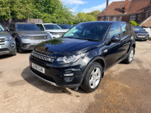 2018 Land Rover Discovery Sport Td4 Hse in Black — image 6