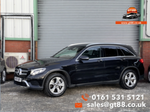 2017 Mercedes-Benz Glc 2.1 Glc220d Sport Premium Plus in Black — image 4