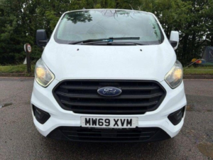 2020 Ford Transit Custom 2.0 320 Ecoblue Trend L1 H1 Euro 6 (s/s) 5dr in White — image 2