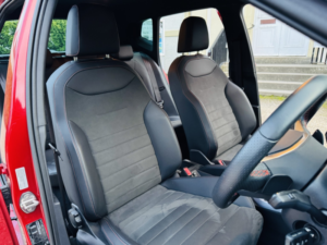 2024 SEAT Arona 1.0 Tsi Fr Sport in Red — image 3