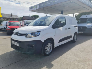 2020 Citroen Berlingo 1.5 Bluehdi 650 Enterprise M Panel Van 5dr Diesel Manual Swb Euro 6 (s/s) (75 Ps) in White — image 4