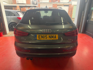 2015 Audi Q3 2.0 Tdi S Line Plus Quattro Euro 6 (s/s) 5dr in Grey — image 5