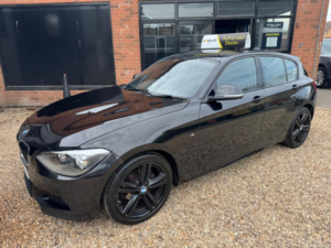 2015 BMW 1 Series 2.0 118d M Sport Euro 5 (s/s) 5dr in Black — image 3