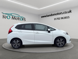 2018 Honda Jazz 1.3 I-Vtec Ex Euro 6 (s/s) 5dr in White — image 3
