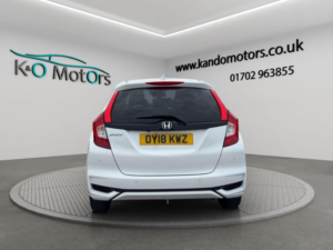 2018 Honda Jazz 1.3 I-Vtec Ex Euro 6 (s/s) 5dr in White — image 5